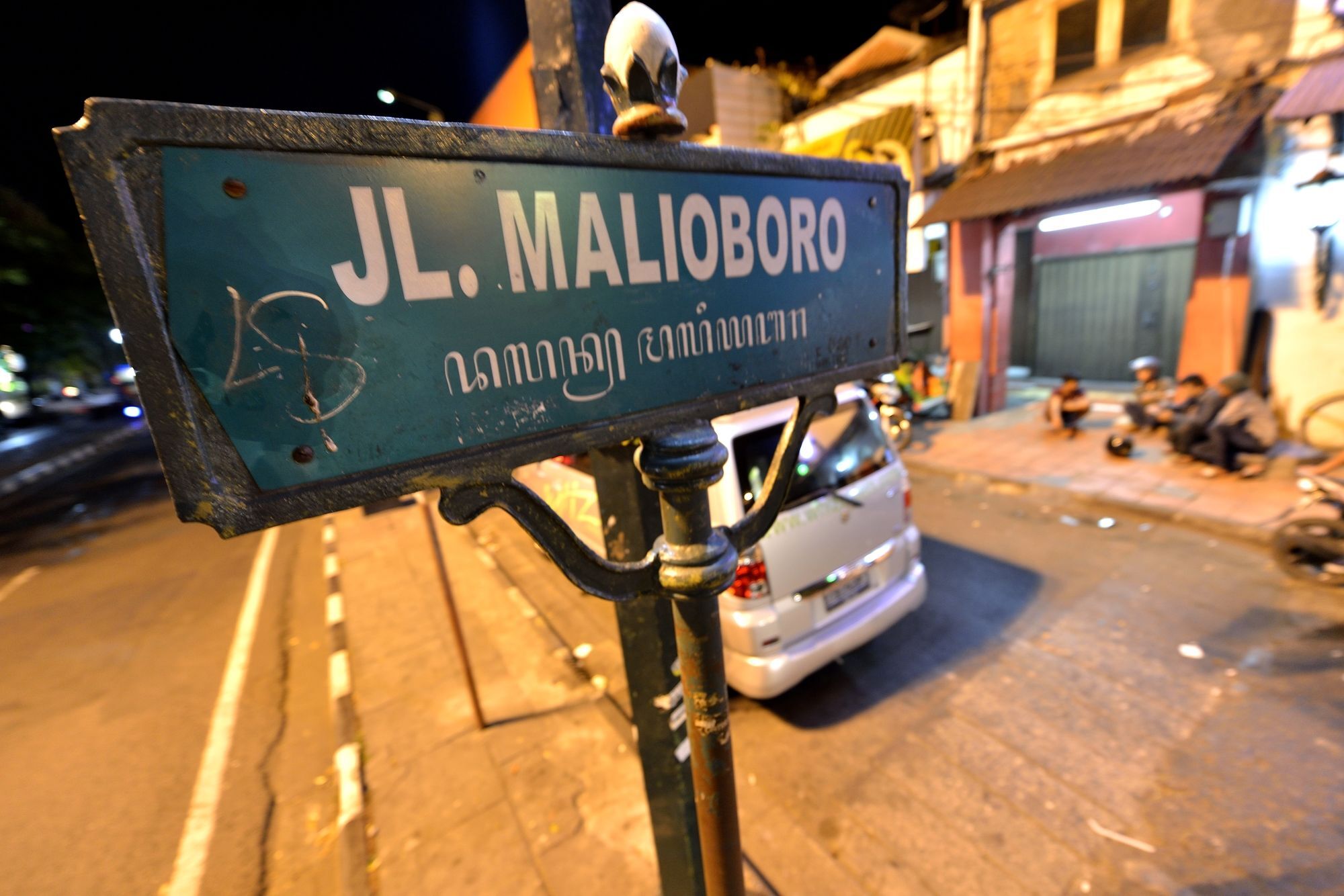 Whiz Hotel Malioboro Yogyakarta Exterior photo